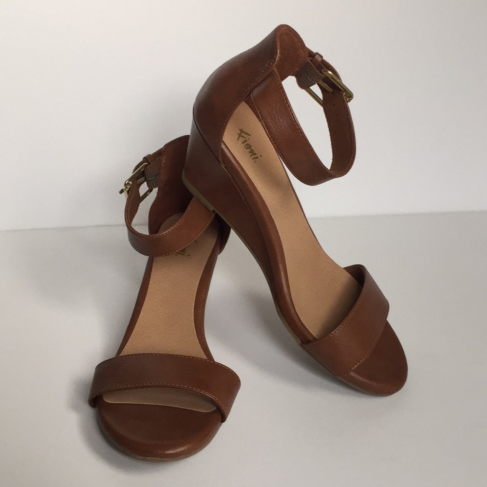 Wedge Sandals with ankle strap